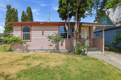 2422 W Sinto Ave, Spokane, WA, 99201-2951 | Card Image
