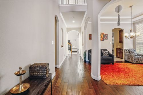 1001 Vineyard Dr, Euless, TX, 76039-1810 | Card Image