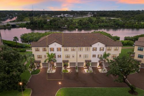 5565-5565 Cannes Cir, SARASOTA, FL, 34231-4085 | Card Image