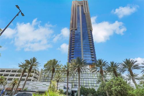 3003-4381 W Flamingo Road, Las Vegas, NV, 89103 | Card Image