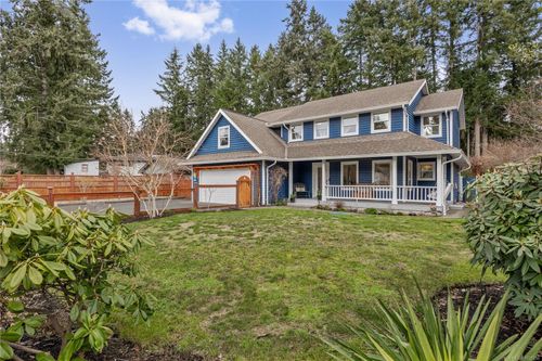 8800 Clarkson Ave, Black Creek, BC, V9J1A7 | Card Image