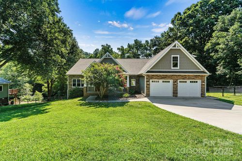 3450 4th Street Blvd Nw, Hickory, NC, 28601-1071 | Card Image