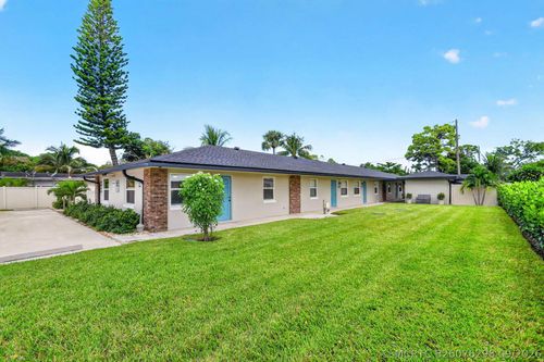 4317 Vermont Ave, Lake Worth, FL, 33461-5040 | Card Image