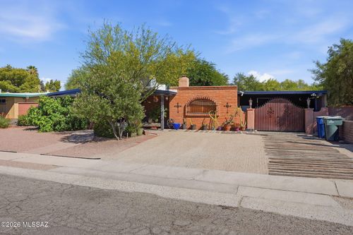 7216 E Paseo San Andres, Tucson, AZ, 85710-1326 | Card Image