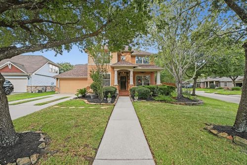 62 W Tapestry Park Cir, The Woodlands, TX, 77381-7804 | Card Image