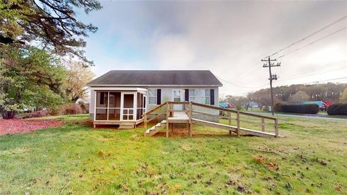 4247 Hadlock Rd, Exmore, VA, 23350-2613 | Card Image