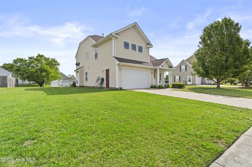 2108 Aydlett Dr, Elizabeth City, NC, 27909-6671 | Card Image