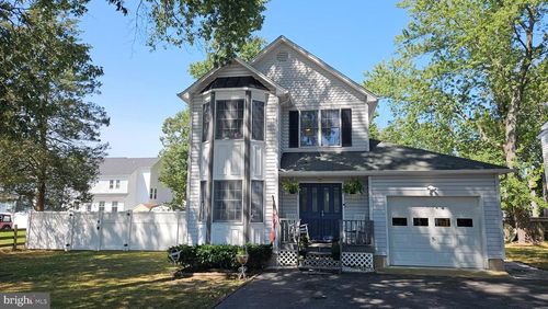 1192 Oak Ave, SHADY SIDE, MD, 20764-9526 | Card Image