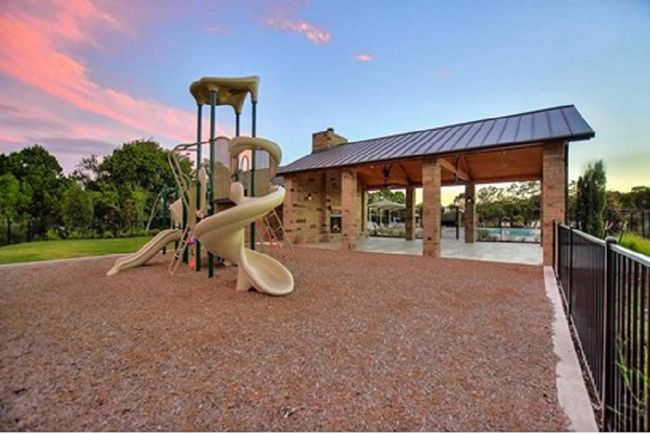 Community play area featuring a gazebo | Image 39