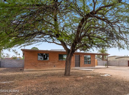 6502 E Calle Bootis, Tucson, AZ, 85710-5244 | Card Image