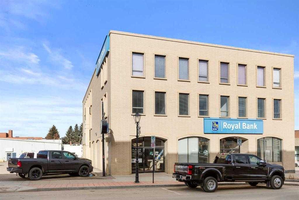 Commercial Sale in Medicine Hat