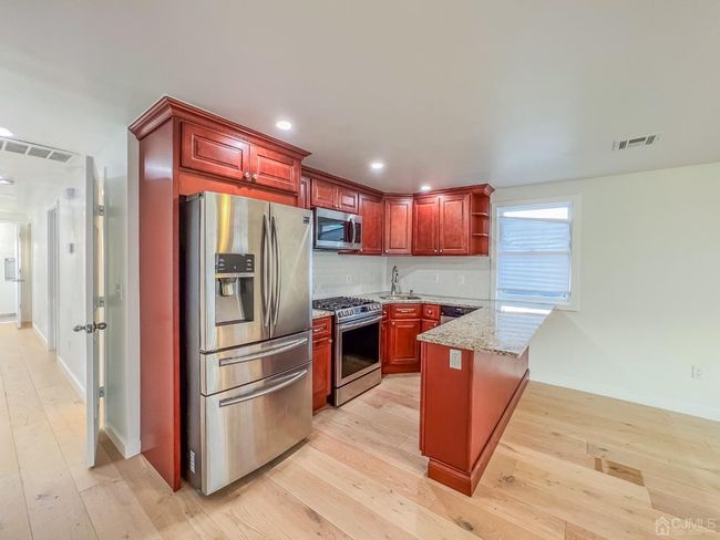 15 Birch St, House other with 2 bedrooms, 1 bathrooms and null parking in Port Reading NJ | Image 5