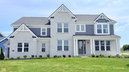6933 Bayview Run, Mccordsville, IN, 46055-9926 | Card Image