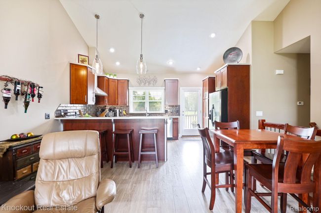 11-web-or-mls-399 Block Rd 48734 6 9 25-5.jpg | Image 4