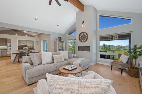 12253 Wanderer Road, Auburn, CA, 95602 | Card Image