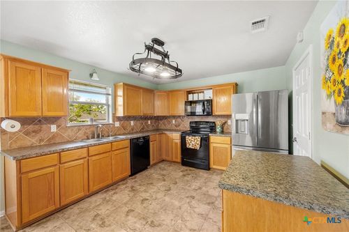 3906 Llano Estacado Ct, Killeen, TX, 76549-3922 | Card Image