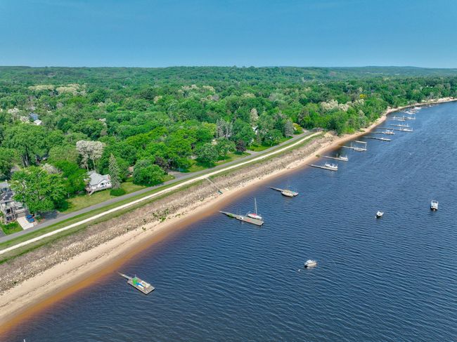 1822 Riviera Ave S, House other with 3 bedrooms, 3 bathrooms and null parking in Lake Saint Croix Beach MN | Image 35