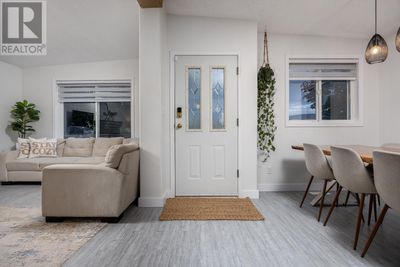 1709 15 Ave, House other with 3 bedrooms, 2 bathrooms and 3 parking in Vernon BC | Image 3