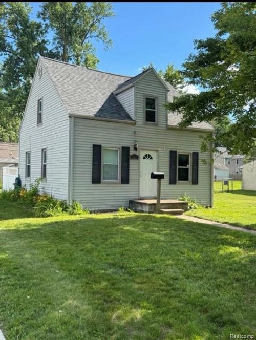 32605 Bock Street, Garden City, MI, 48135 | Card Image