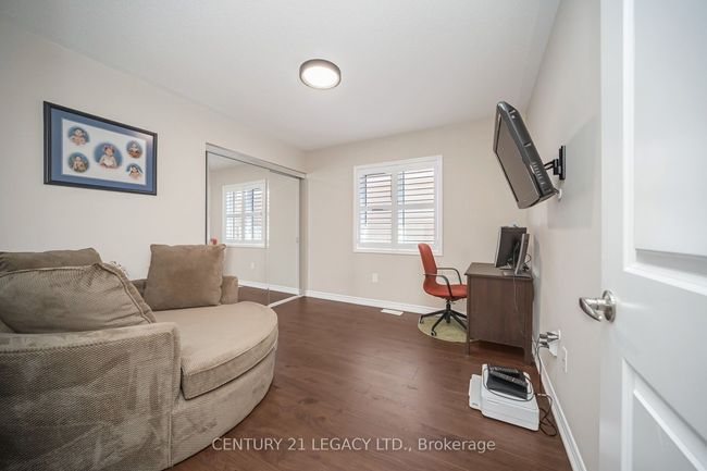 33 Callandar Rd, House other with 4 bedrooms, 3 bathrooms and 4 parking in Brampton ON | Image 36