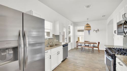 2208 Arborside Dr, Austin, TX, 78754-5533 | Card Image