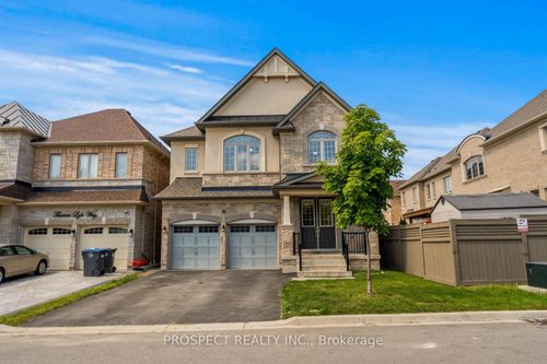 15 Lyle Way, Brampton, ON, L6X5P8 | Card Image