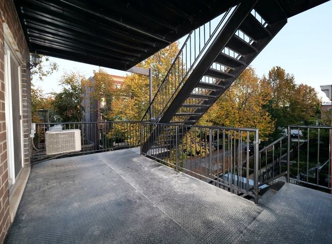 APT-3 - 2135 Adams St, Condo with 2 bedrooms, 2 bathrooms and 1 parking in CHICAGO IL | Image 15