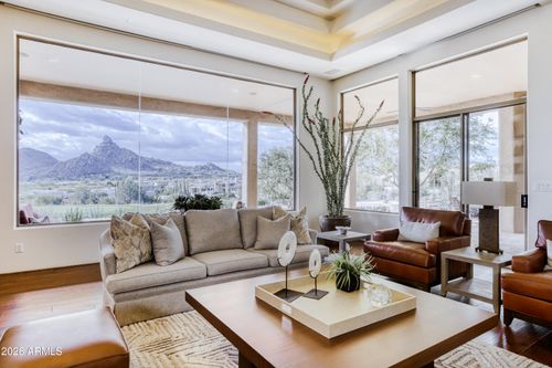 10772 E Yearling Dr, Scottsdale, AZ, 85255-8152 | Card Image