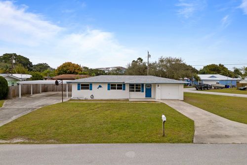 1121 Nw 15th Ter, Stuart, FL, 34994-9666 | Card Image