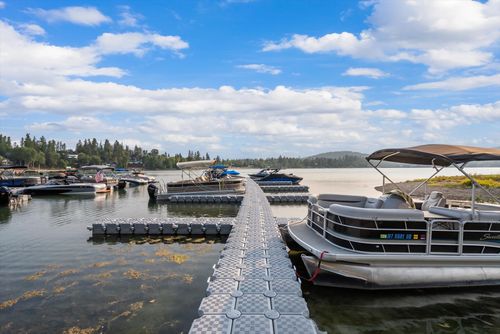 18 Marina Crest Ln, Whitefish, MT, 59937-2160 | Card Image