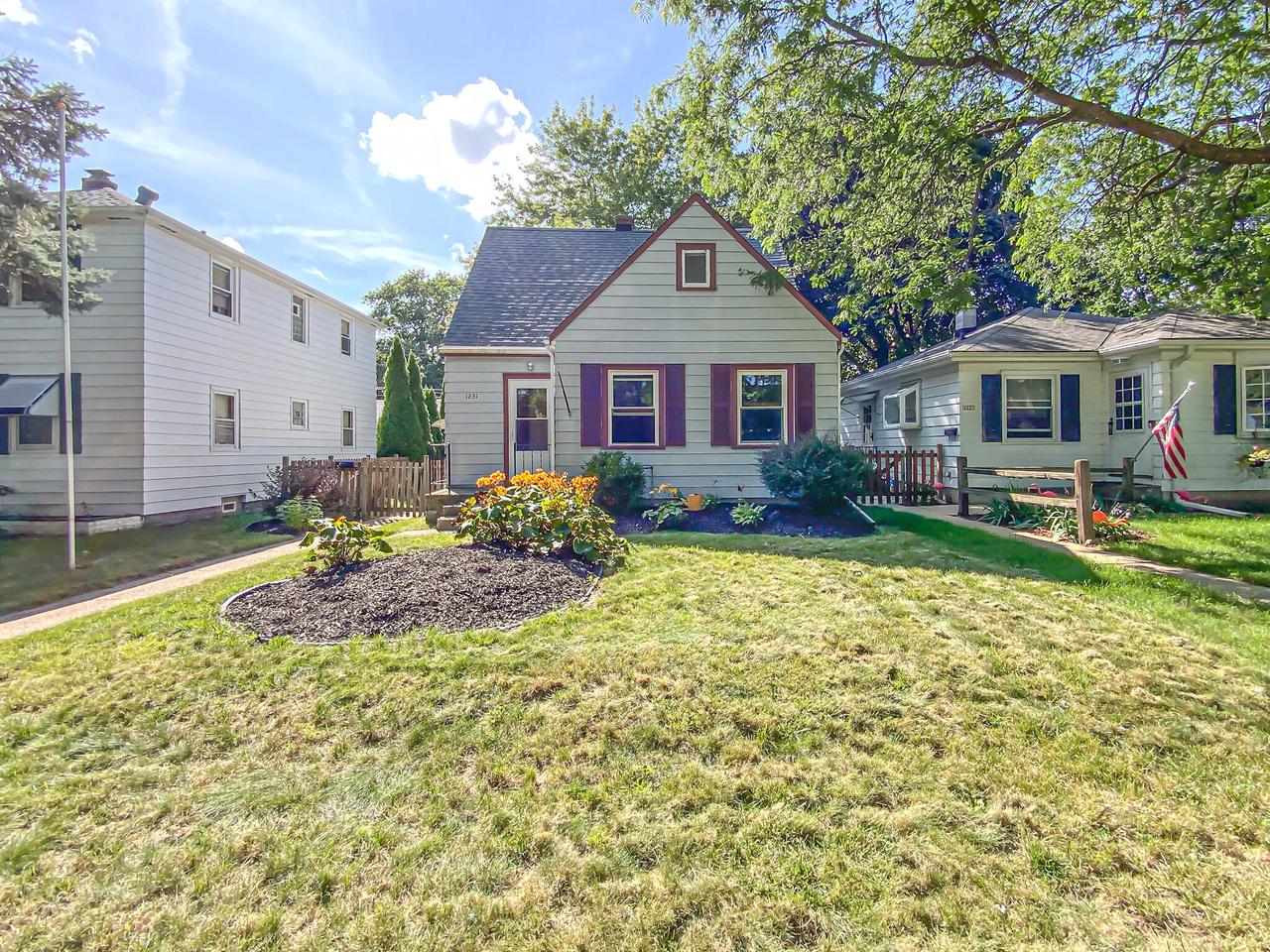 113th St, Milwaukee, WI 53214
