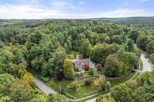253 Cranbrook Dr, Holden, MA, 01520-1480 | Card Image