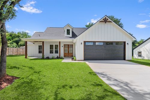 1610 Cheyenne Trl, Granbury, TX, 76048-6147 | Card Image