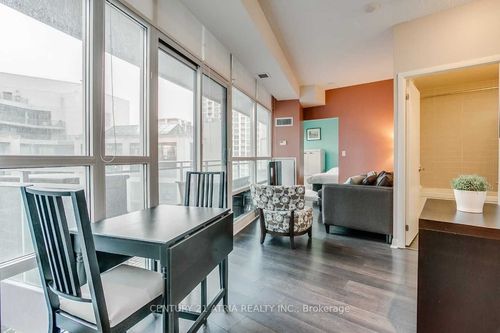 805-15 Bruyeres Mews, Toronto, ON, M5V0A7 | Card Image