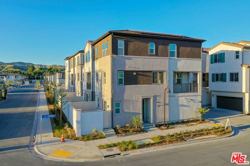 3015 Tallahassee Lane, Simi Valley, CA, 93065 | Card Image