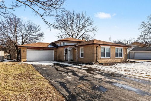 18103 Cherrywood Ln, Homewood, IL, 60430-1504 | Card Image