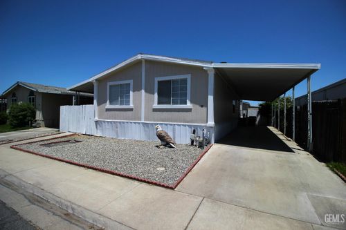96-1301 Taft Highway, Bakersfield, CA, 93307 | Card Image