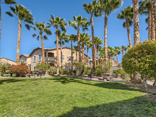 2062 - 8985 S Durango Dr, Condo with 2 bedrooms, 2 bathrooms and null parking in Las Vegas NV | Image 26