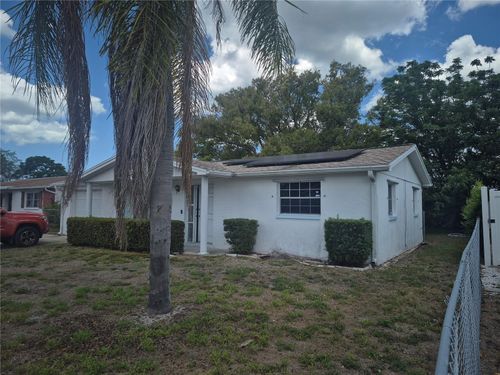3245 Fairmount Dr, HOLIDAY, FL, 34691-4831 | Card Image