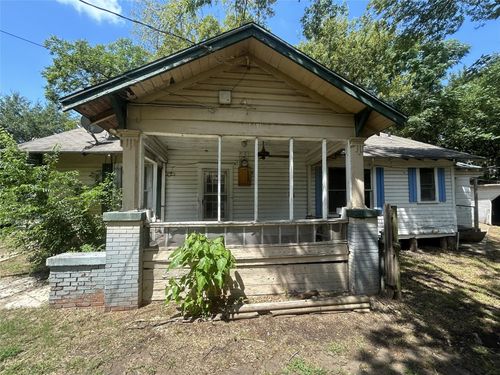 1430 W Kaufman St, Paris, TX, 75460-1000 | Card Image