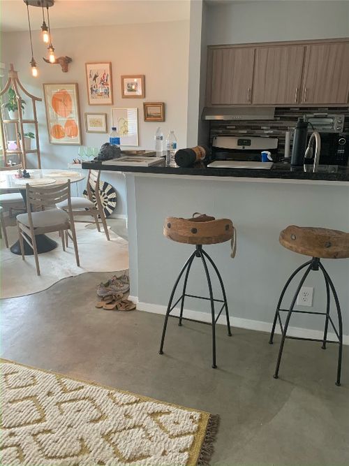 apt-308-1202 Newning Ave, Austin, TX, 78704-1857 | Card Image