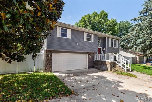 430 Reid Ave, Troy, IL, 62294-2168 | Card Image