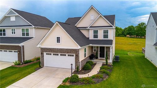 361 Warm Springs Dr, Fairborn, OH, 45324-9257 | Card Image