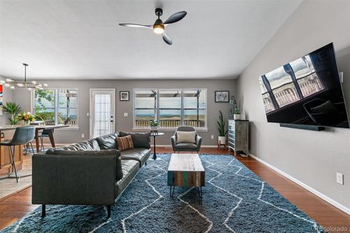 2930 S Deframe Way, Lakewood, CO, 80228-4982 | Card Image
