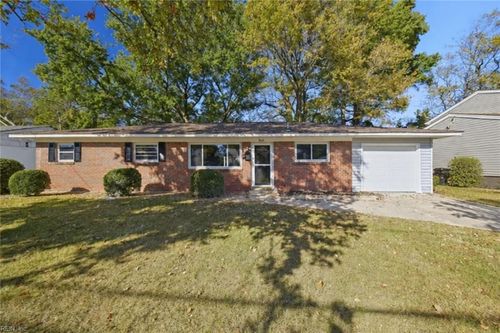 3516 Hilber St, Virginia Beach, VA, 23452-4316 | Card Image