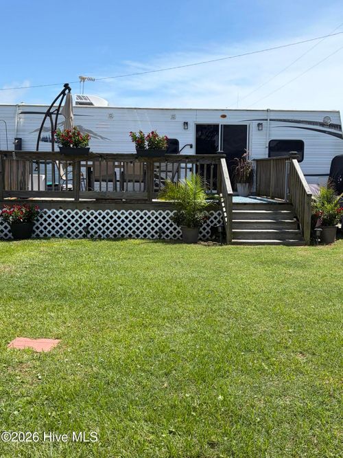 4023 Island Ct, Surf City, NC, 28445-6892 | Card Image