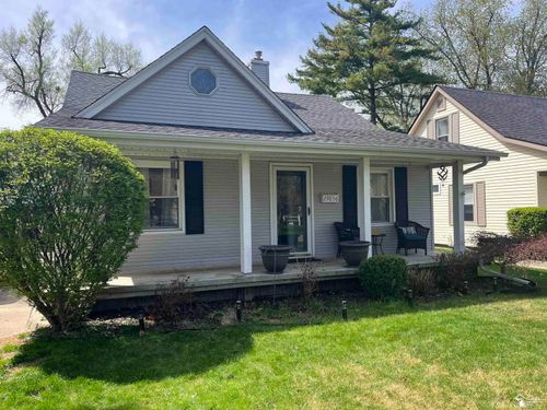 29656 Walnut St, Flat Rock, MI, 48134-1363 | Card Image