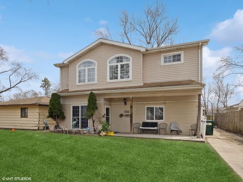 665 Cindy Ln, Wheeling, IL, 60090-4608 | Card Image