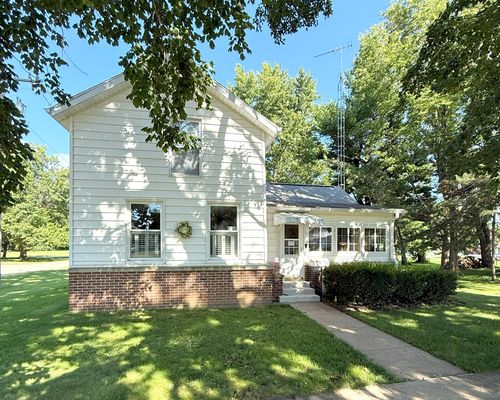 512 N Franklin Ave, POLO, IL, 61064-1110 | Card Image