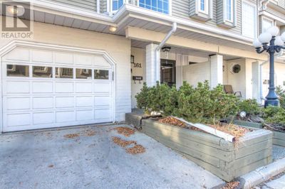 3437 42 St Nw, Townhouse with 2 bedrooms, 3 bathrooms and 3 parking in Calgary AB | Image 2